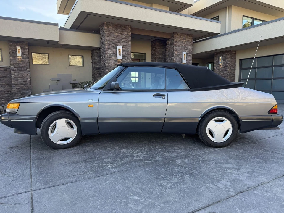 1991 Saab 900 Turbo 1st Gen - Image 18 of 31