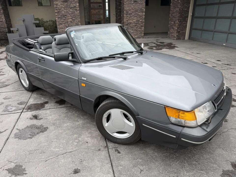 1991 Saab 900 Turbo 1st Gen - Image 2 of 31