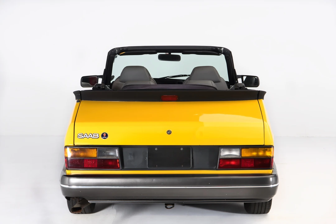 1991 Saab 900 Turbo 1st Gen - Image 11 of 31