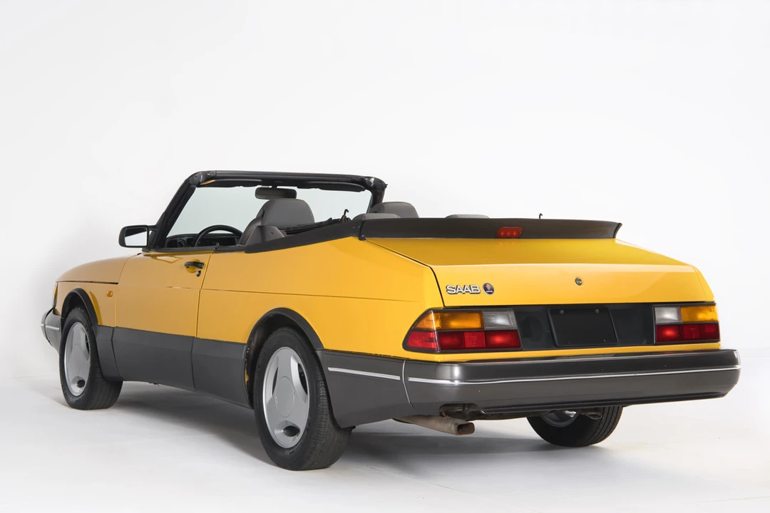 1991 Saab 900 Turbo 1st Gen - Image 13 of 31
