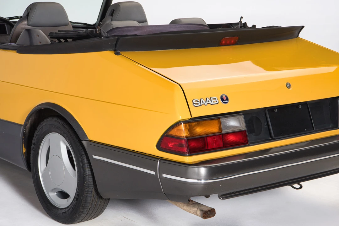 1991 Saab 900 Turbo 1st Gen - Image 28 of 31