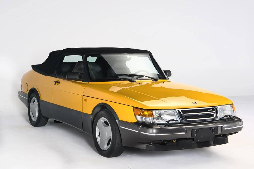 1991 Saab 900 Turbo 1st Gen - Image 18 of 31