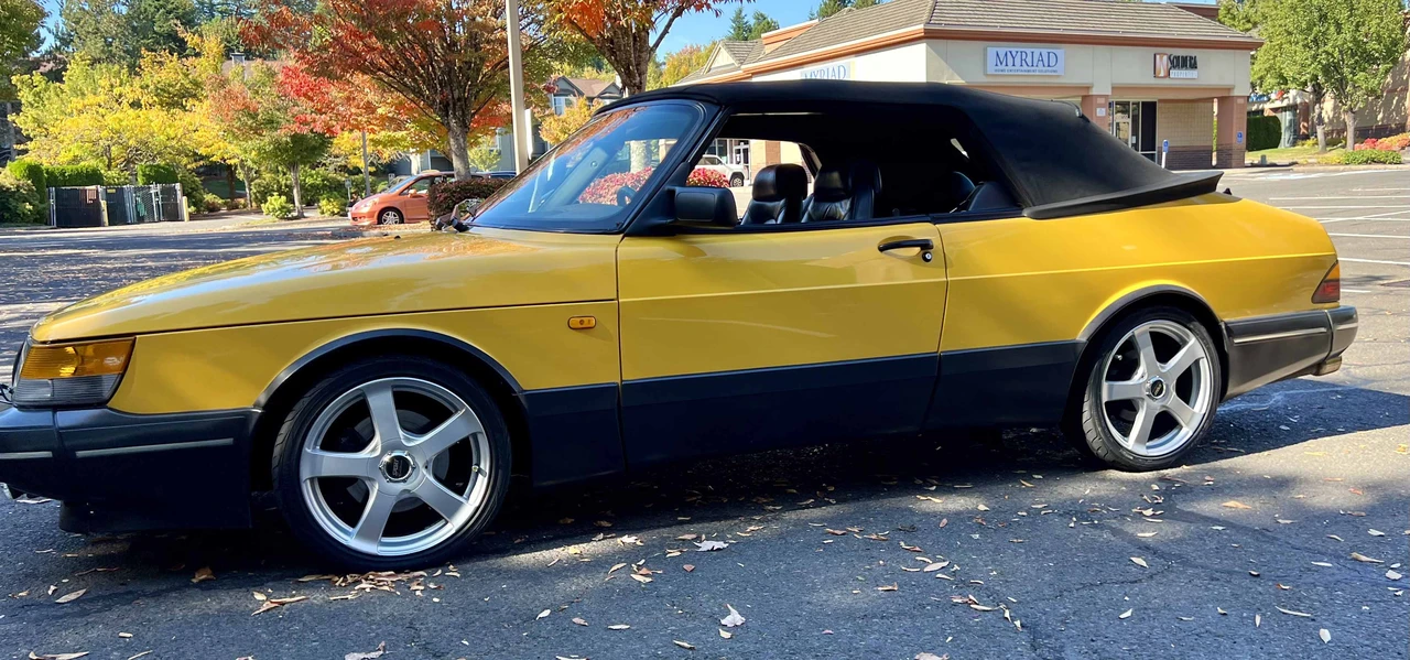 1991 Saab 900 1st Gen - Image 12 of 31