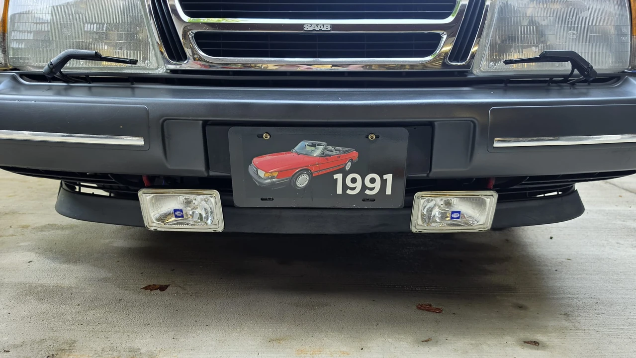 1991 Saab 900 Turbo 1st Gen - Image 14 of 31