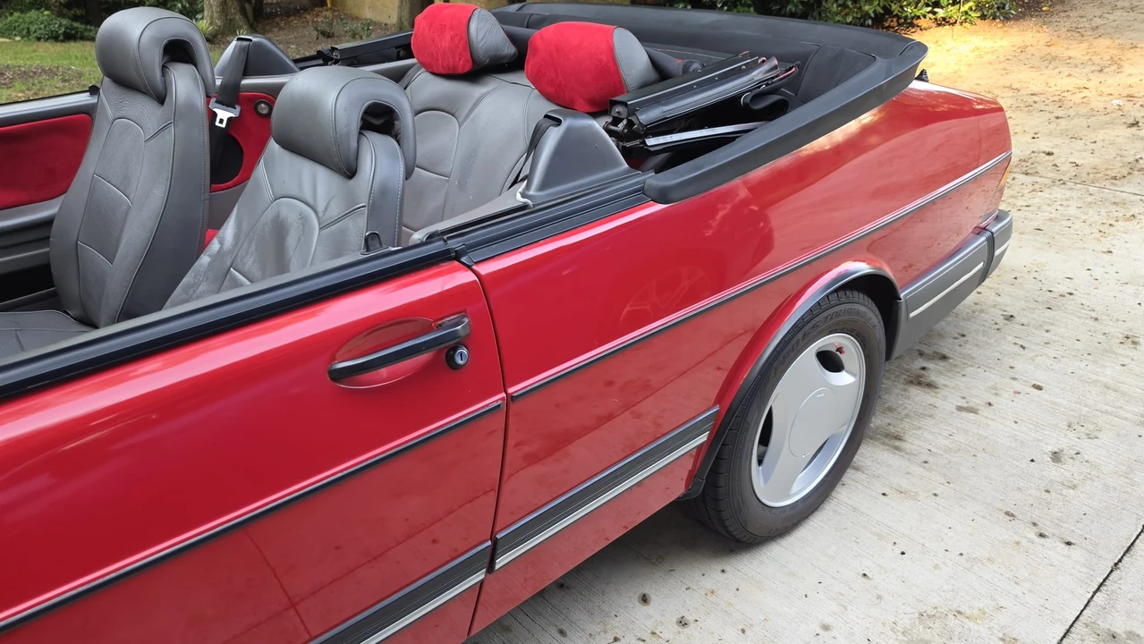 1991 Saab 900 Turbo 1st Gen - Image 23 of 31