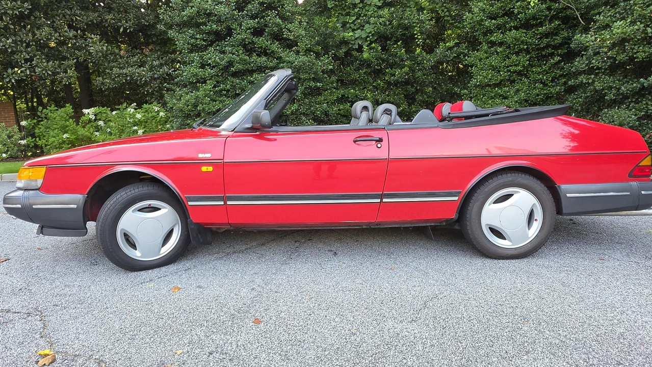 1991 Saab 900 Turbo 1st Gen - Image 5 of 31