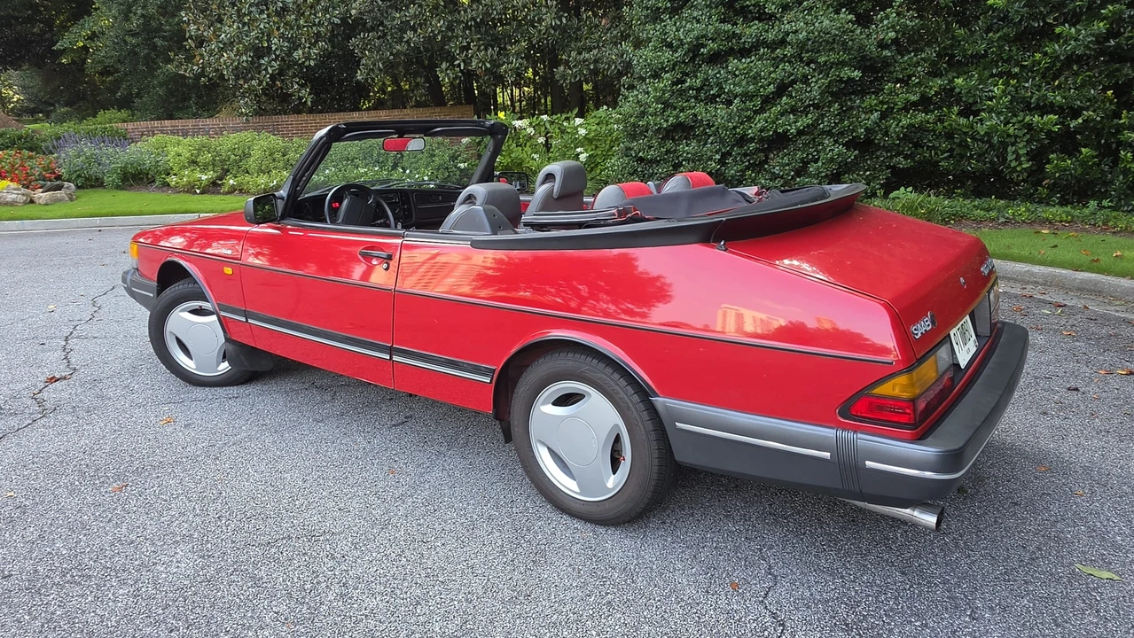 1991 Saab 900 Turbo 1st Gen - Image 7 of 31