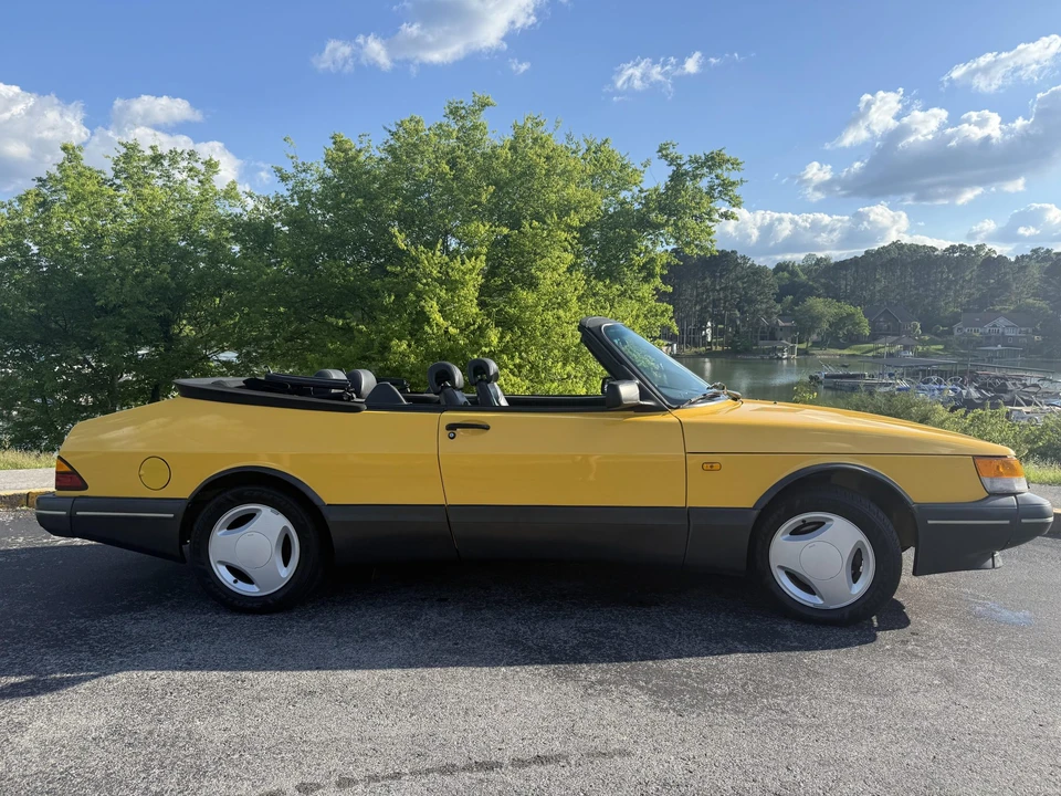 1991 Saab 900 Turbo 1st Gen - Image 3 of 31
