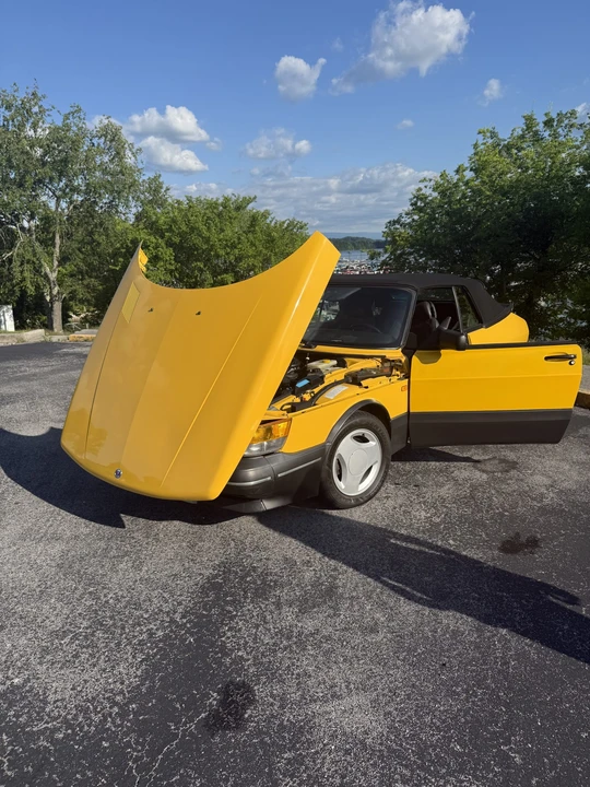 1991 Saab 900 Turbo 1st Gen - Image 29 of 31