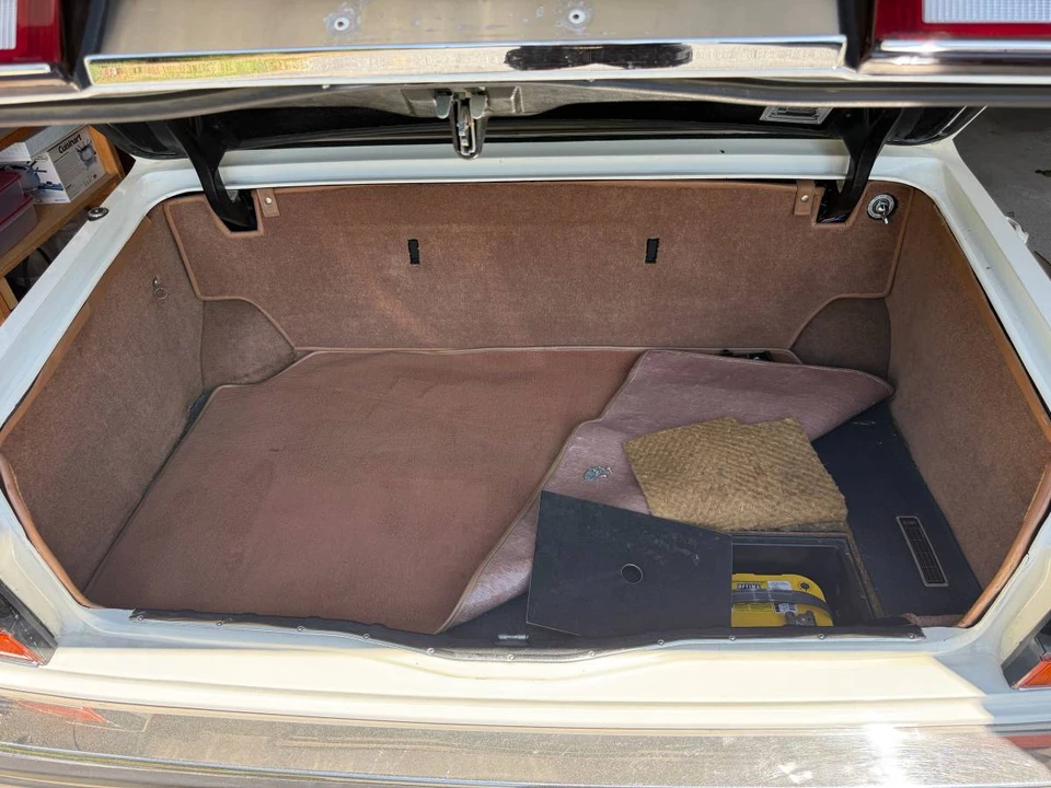 1991 Rolls-Royce Silver Spur & Spirit II - Image 14 of 24