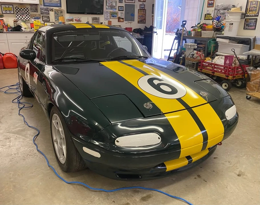 1991 Mazda NA MX-5 Miata - Image 2 of 10