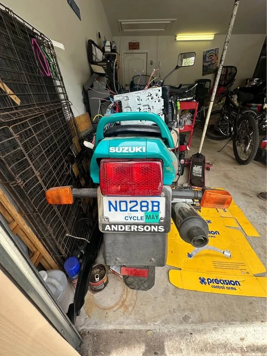 1991 Suzuki GS - Image 2 of 3