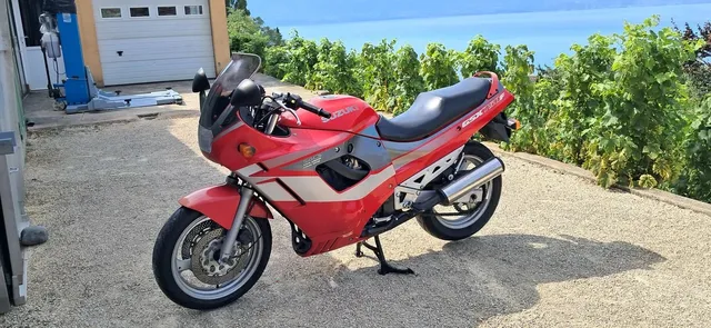 1991 Suzuki GSX 750 F