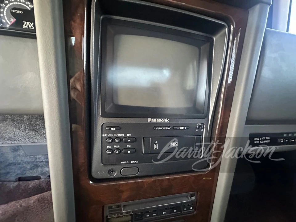 1991 Toyota Century 1st Gen - Image 9 of 10