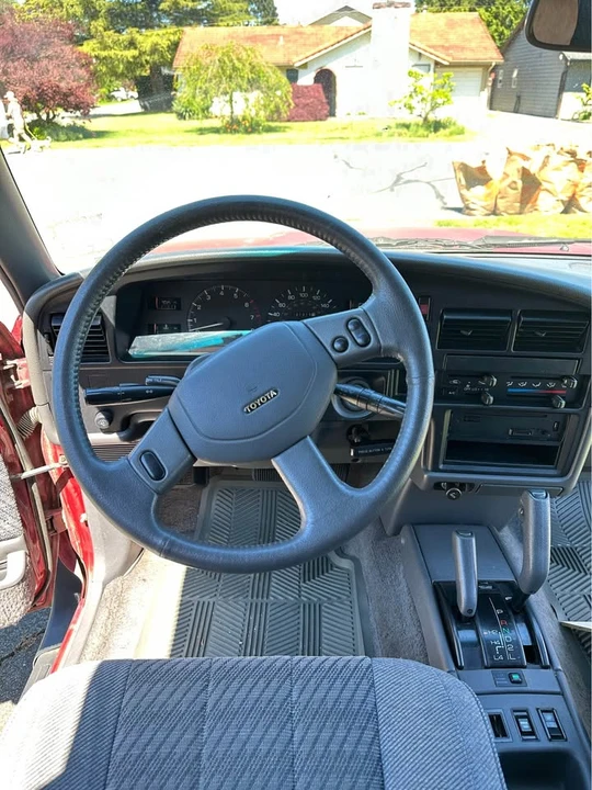 1991 Toyota 4Runner 2nd Gen - Image 11 of 13