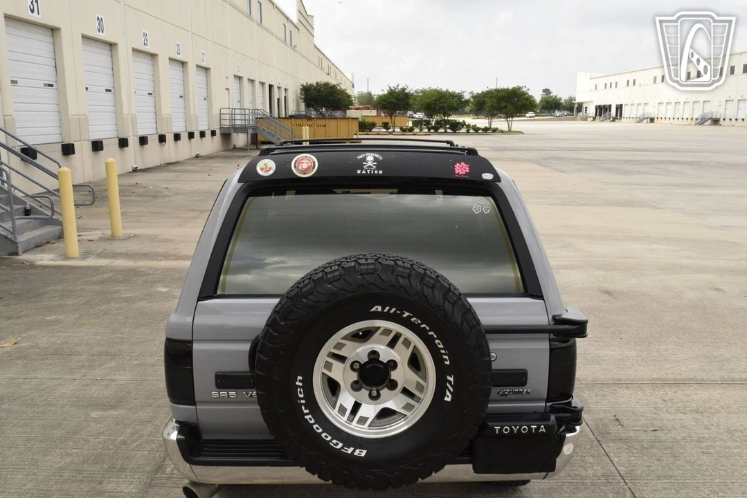 1991 Toyota 4Runner 2nd Gen - Image 11 of 12
