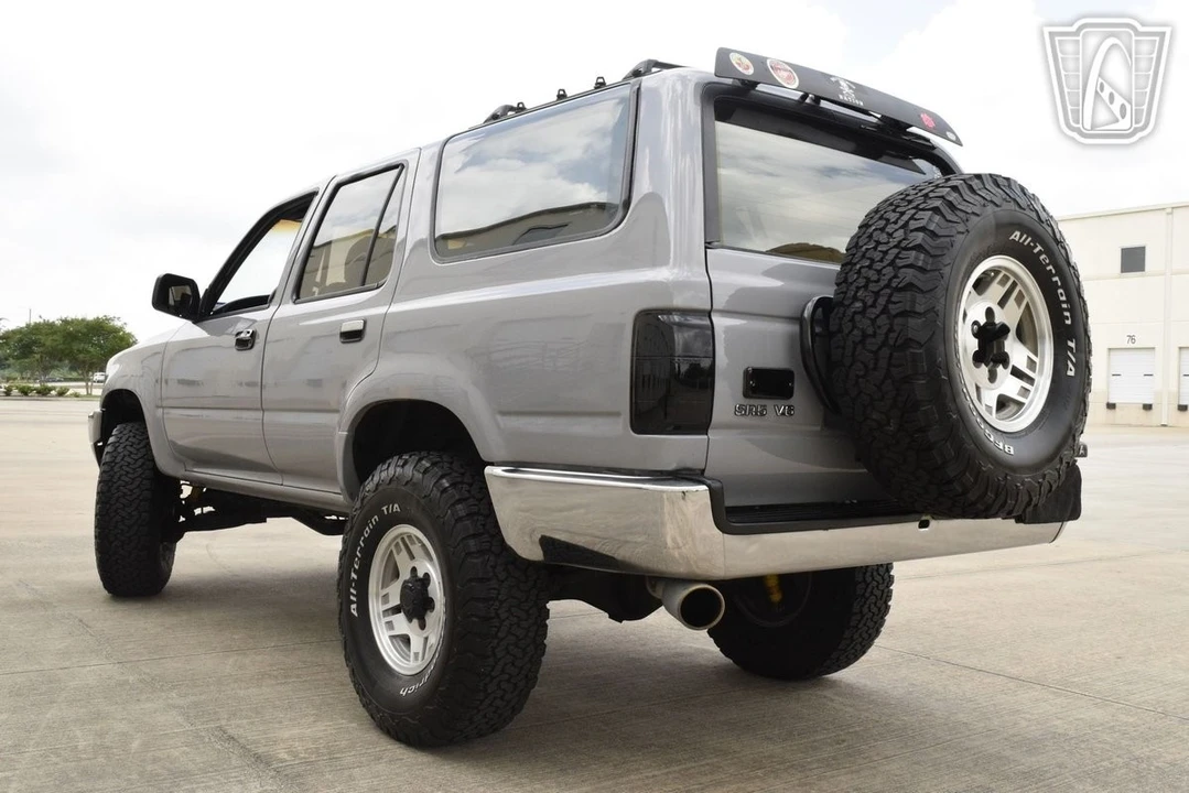 1991 Toyota 4Runner 2nd Gen - Image 10 of 12