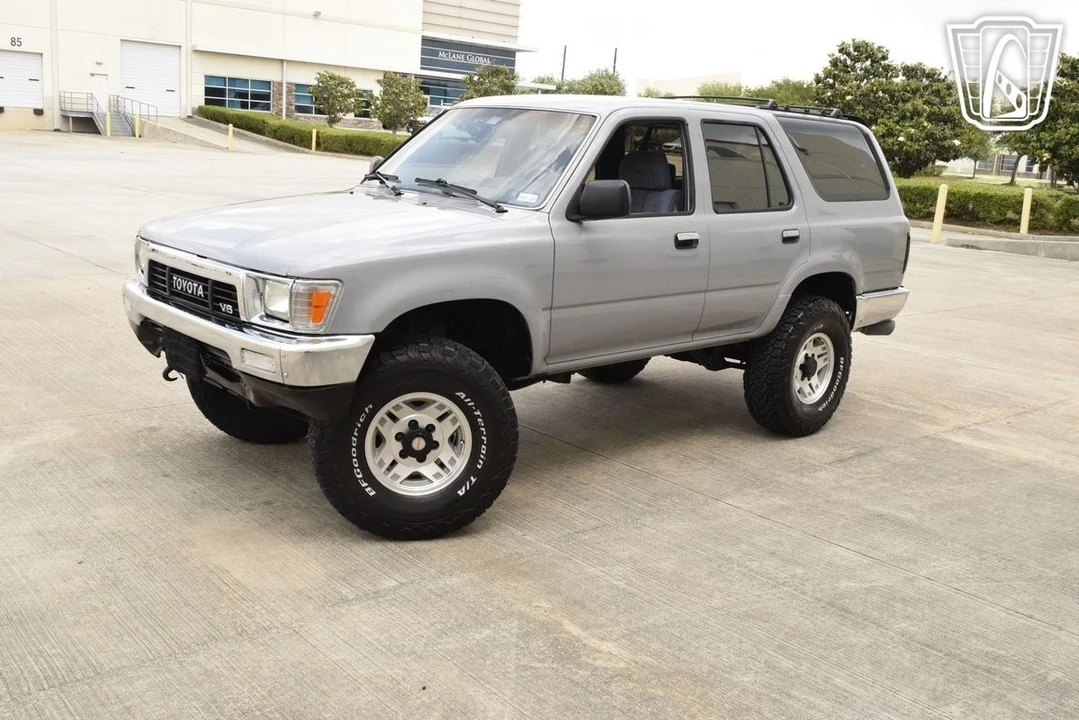 1991 Toyota 4Runner 2nd Gen - Image 3 of 12
