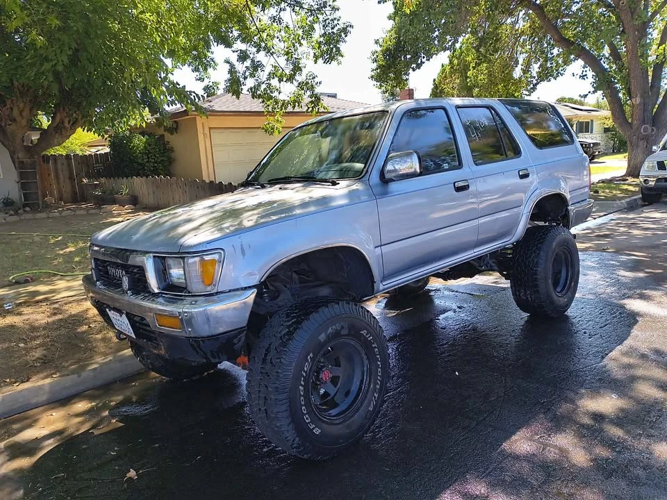 1991 Toyota 4Runner 2nd Gen - Image 2 of 5