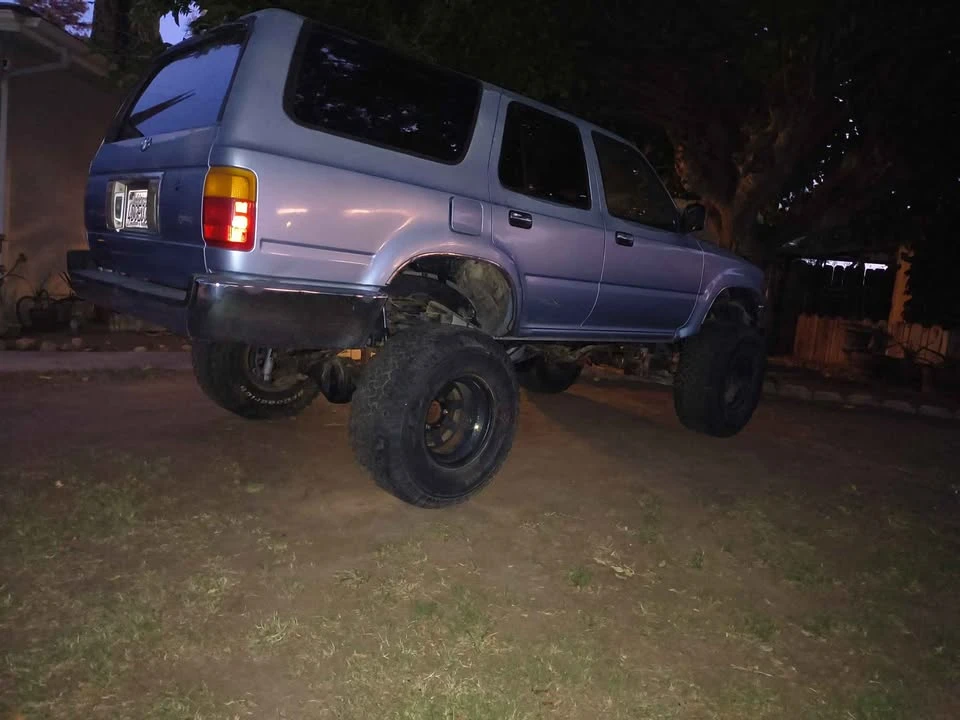 1991 Toyota 4Runner 2nd Gen - Image 3 of 16