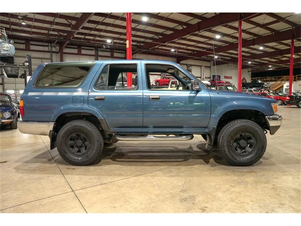 1991 Toyota 4Runner 2nd Gen - Image 10 of 31