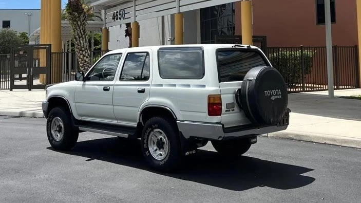 1991 Toyota 4Runner 2nd Gen - Image 11 of 14