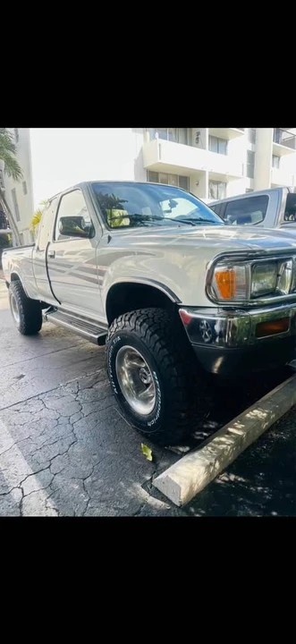 1991 Toyota 4Runner 2nd Gen - Image 2 of 4