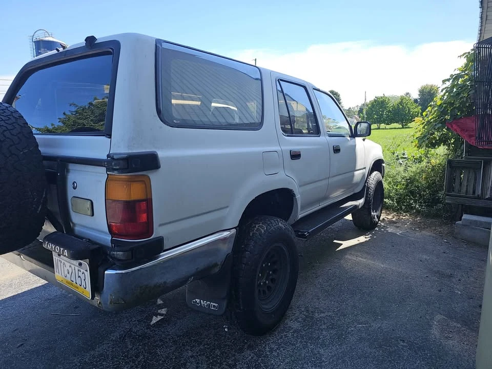 1991 Toyota 4Runner 2nd Gen - Image 3 of 13