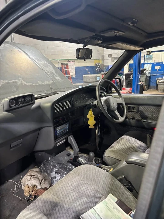 1991 Toyota 4Runner 2nd Gen - Image 11 of 13