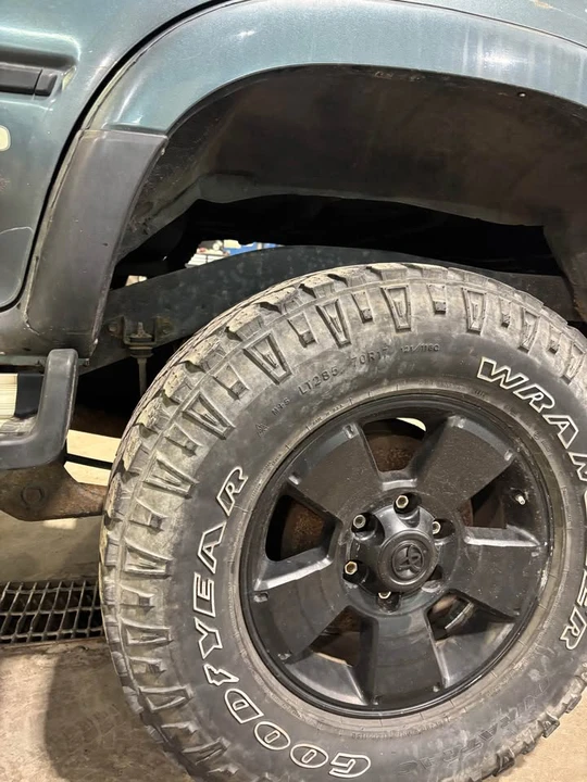 1991 Toyota 4Runner 2nd Gen - Image 8 of 13