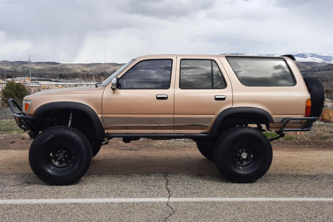 1991 Toyota 4Runner 2nd Gen - Image 3 of 31