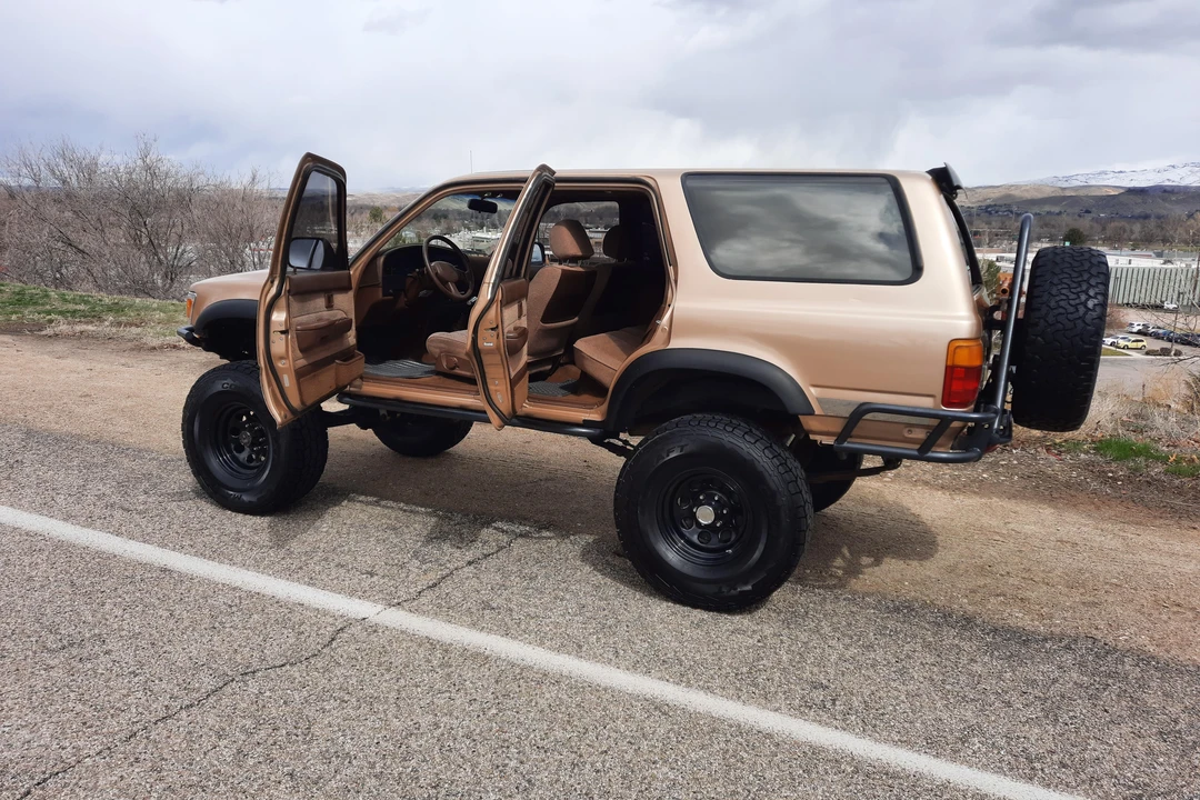 1991 Toyota 4Runner 2nd Gen - Image 10 of 31