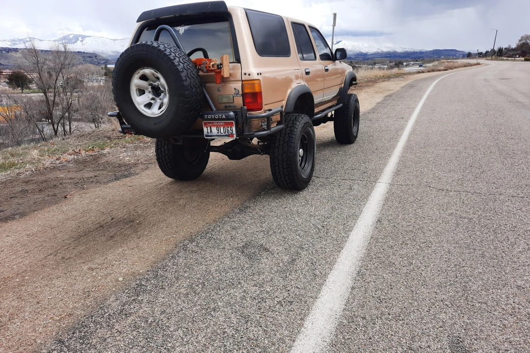 1991 Toyota 4Runner 2nd Gen - Image 13 of 31