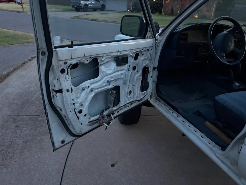 1991 Toyota 4Runner 2nd Gen - Image 11 of 19