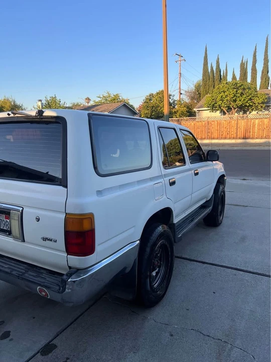 1991 Toyota 4Runner 2nd Gen - Image 4 of 5