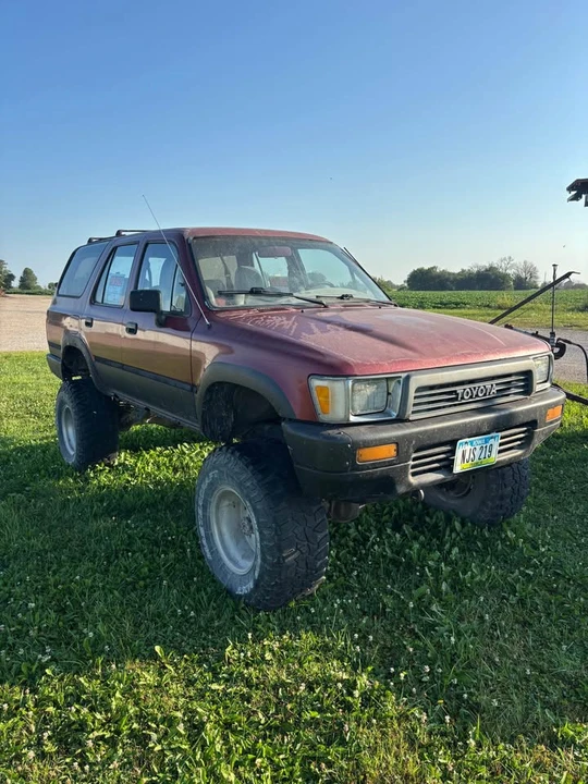1991 Toyota 4Runner 2nd Gen - Image 2 of 6