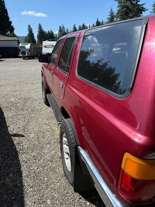 1991 Toyota 4Runner 2nd Gen - Image 2 of 9