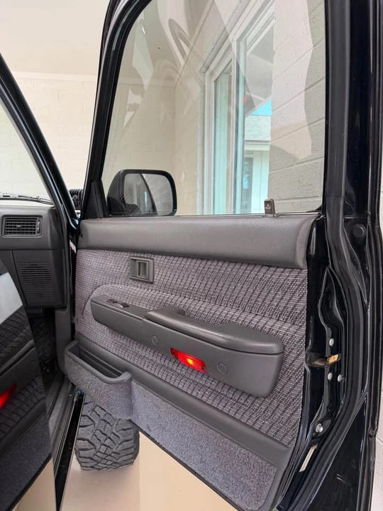1991 Toyota 4Runner 2nd Gen - Image 17 of 20