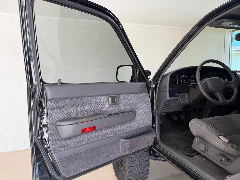 1991 Toyota 4Runner 2nd Gen - Image 9 of 20