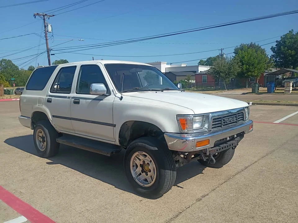 1991 Toyota 4Runner 2nd Gen - Image 3 of 11