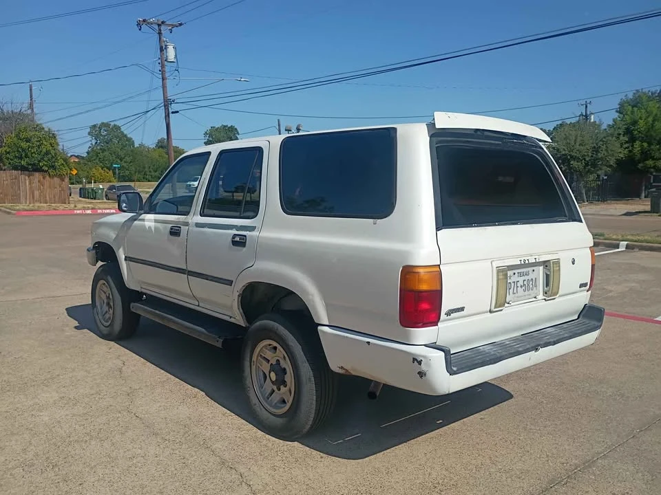 1991 Toyota 4Runner 2nd Gen - Image 2 of 11