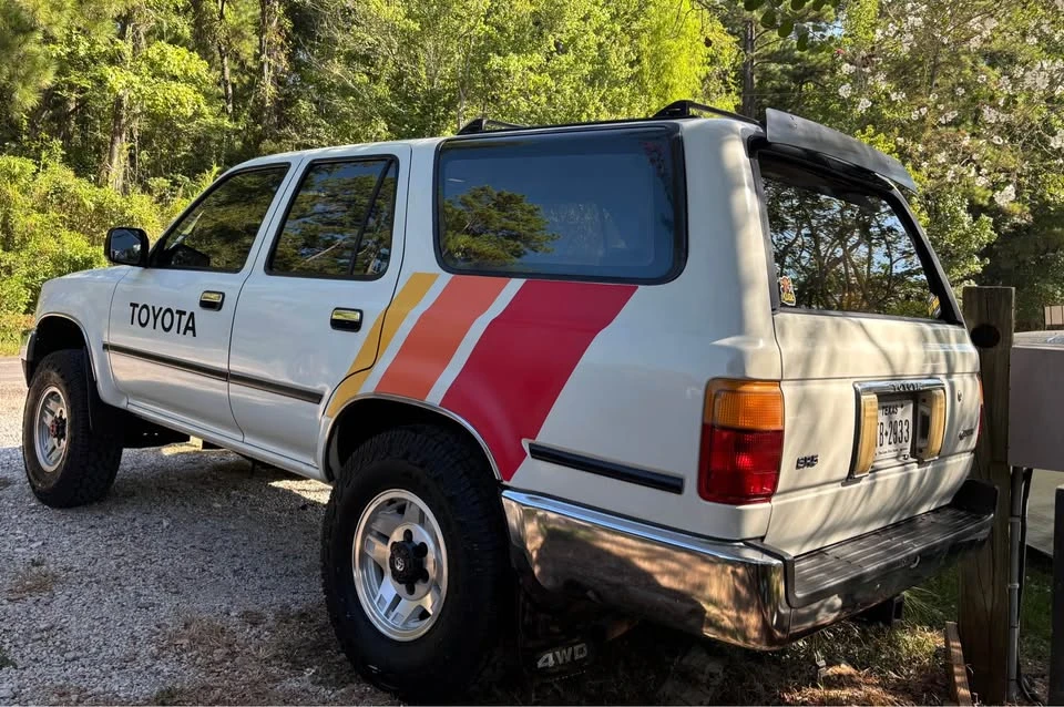 1991 Toyota 4Runner 2nd Gen - Image 2 of 5