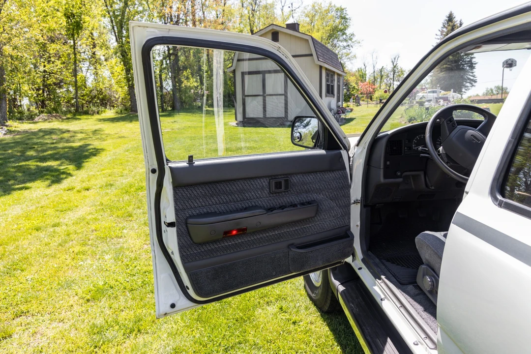 1991 Toyota 4Runner 2nd Gen - Image 27 of 31