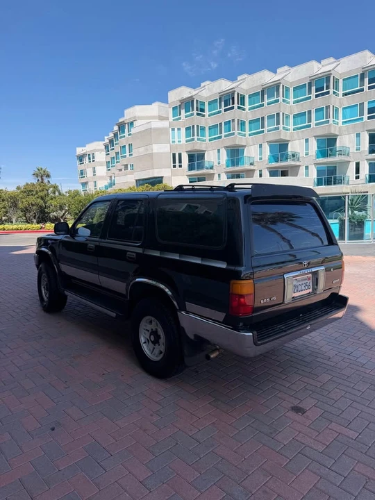 1991 Toyota 4Runner 2nd Gen - Image 5 of 13