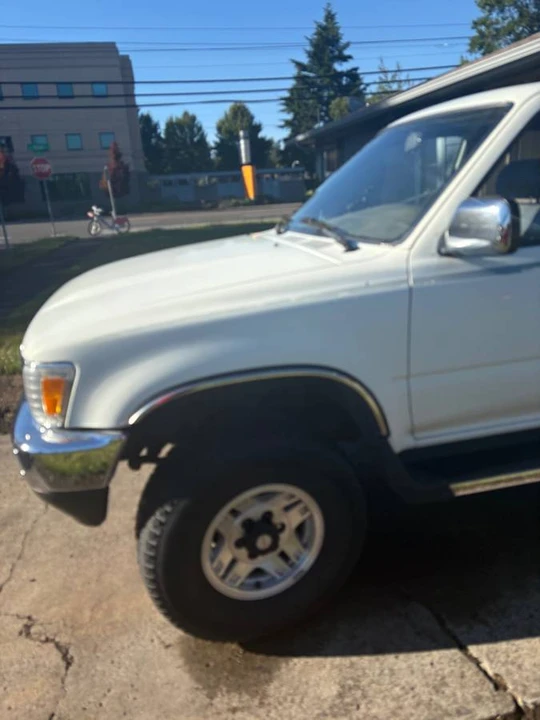 1991 Toyota 4Runner 2nd Gen - Image 2 of 8