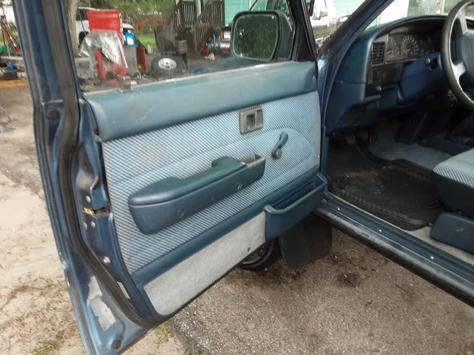 1991 Toyota 4Runner 2nd Gen - Image 13 of 19