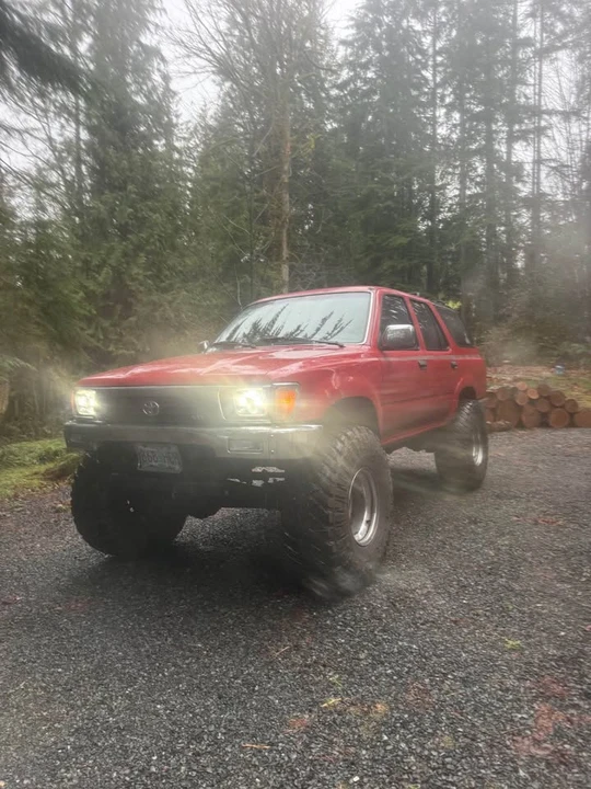 1991 Toyota 4Runner 2nd Gen - Image 2 of 12
