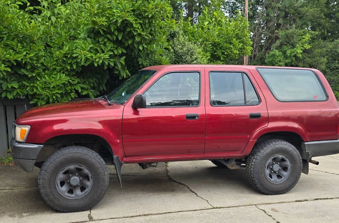 1991 Toyota 4Runner 2nd Gen - Image 11 of 13