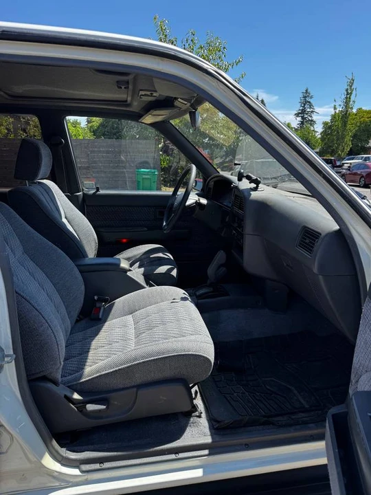 1991 Toyota 4Runner 2nd Gen - Image 12 of 16