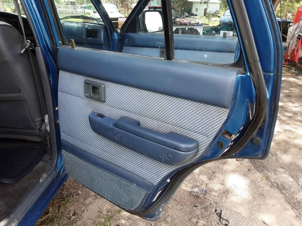 1991 Toyota 4Runner 2nd Gen - Image 15 of 20